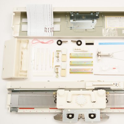 画像4: 太糸用パンチカード編み機　いとぼうちえ9　SK155